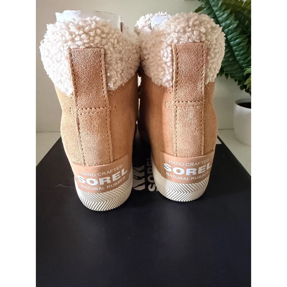 Sorel these evie